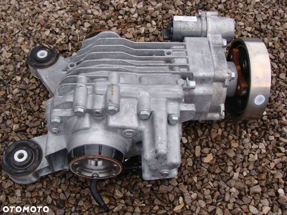most tył audi q3 83a 0cq525010al 5wa907554r 2025r 2.0 tdi automat - 7