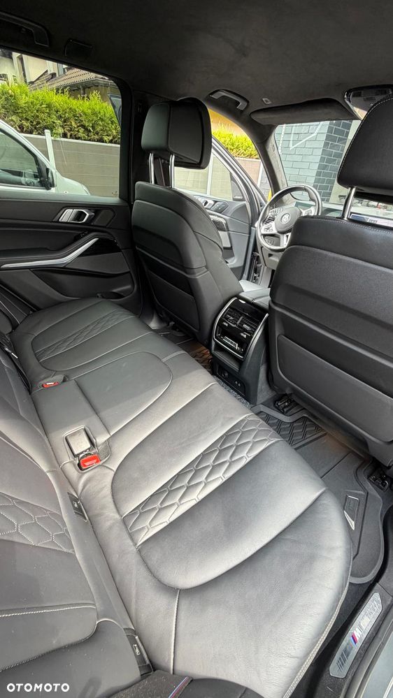 BMW X5 M M60i mHEV sport - 11
