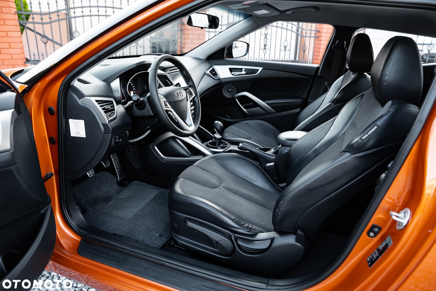 Hyundai Veloster 1.6 GDI Premium - 5
