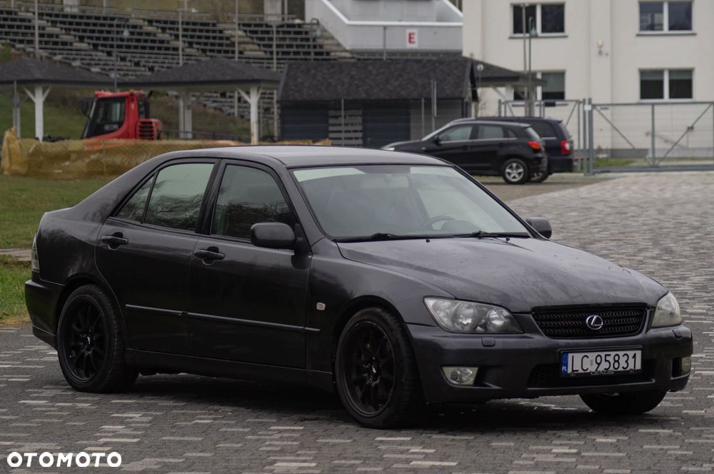 Lexus IS 200 Classic - 1