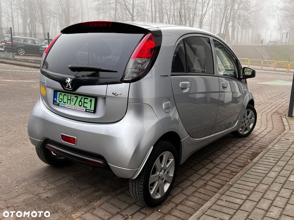 Peugeot iOn Active - 27