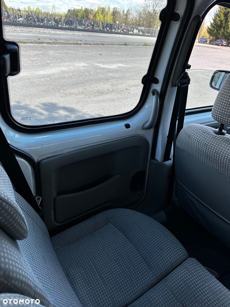 Renault Kangoo 1.5 dCi Expression - 11