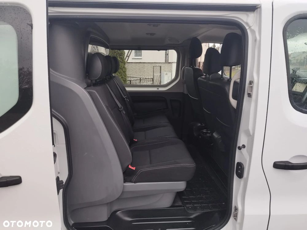 Renault Trafic - 12