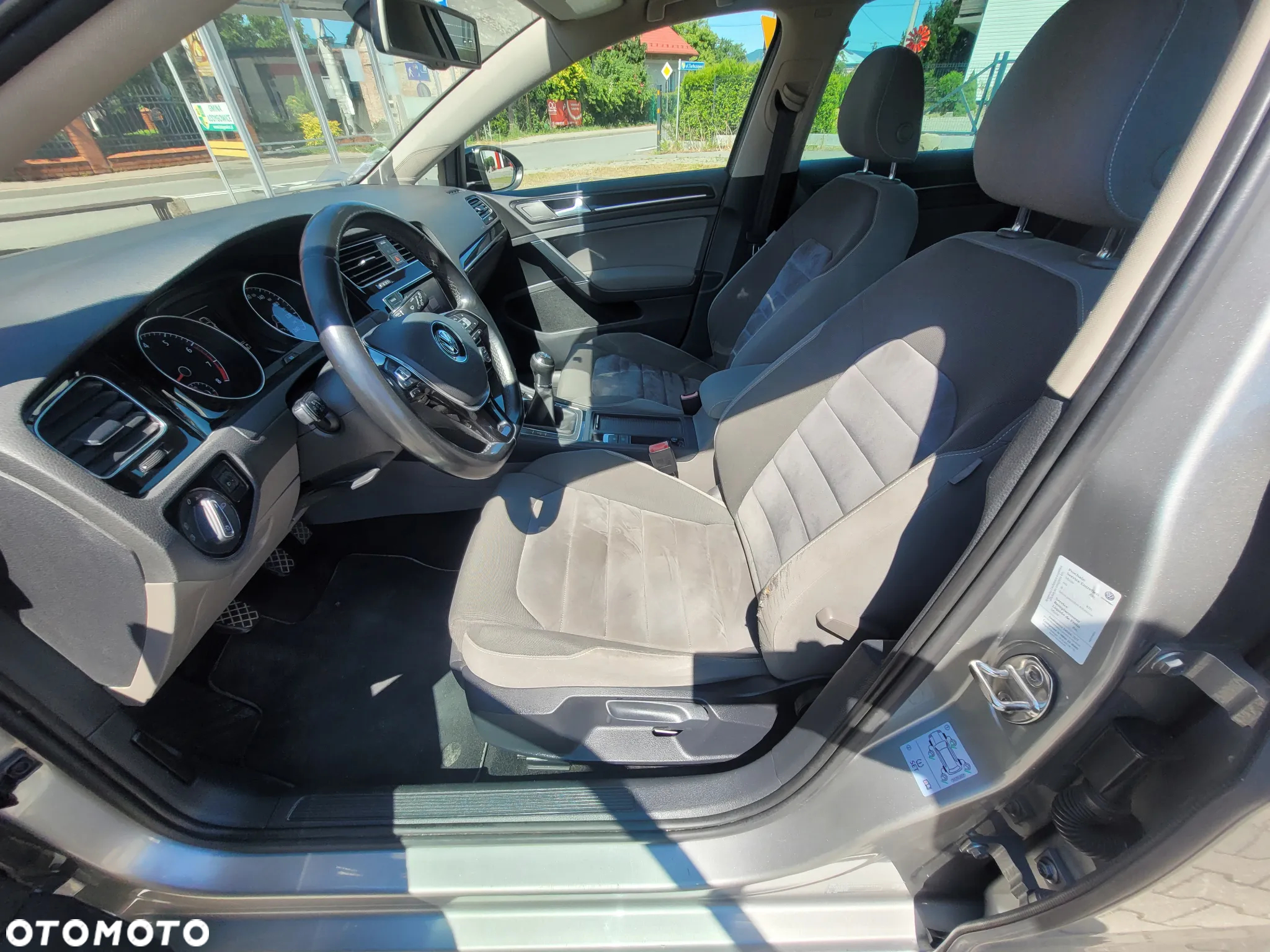 Volkswagen Golf VII 1.4 TSI BMT Highline - 21