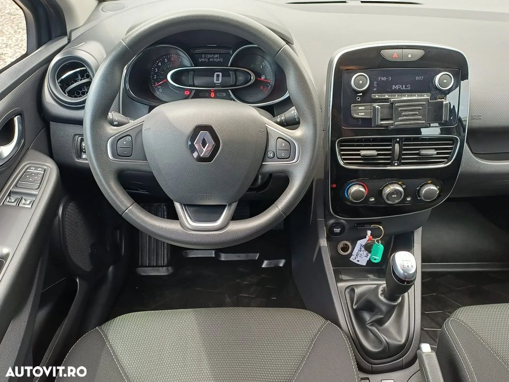 Renault Clio 1.2 Life - 12