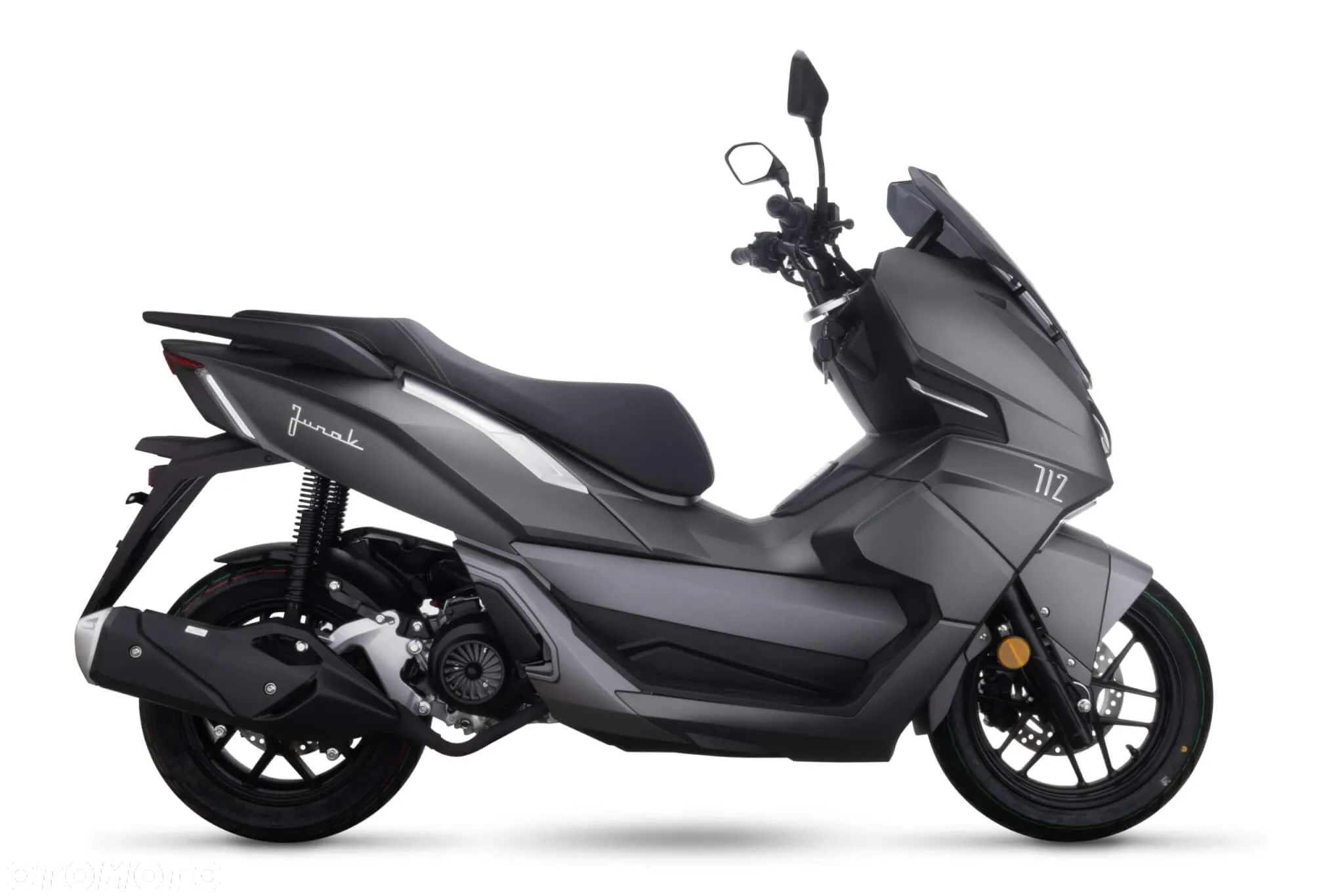 Junak 712 - 1