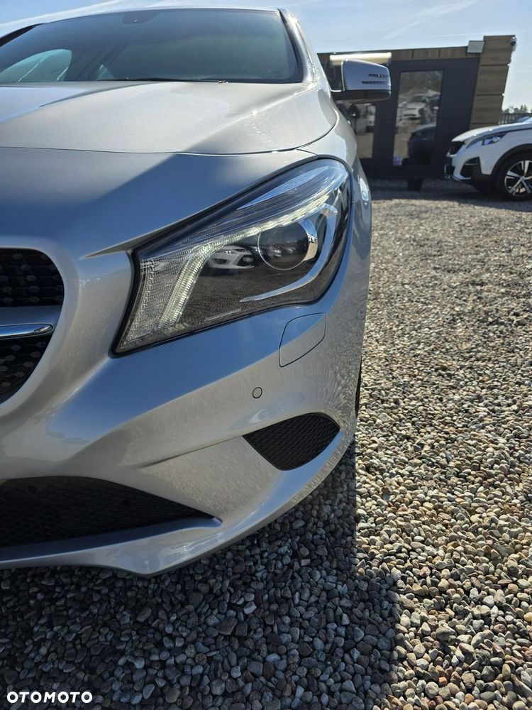 Mercedes-Benz CLA 180 - 5