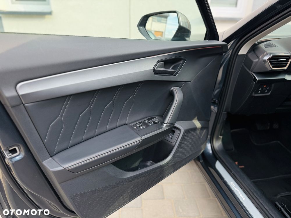 Cupra Formentor 1.4 e-Hybrid DSG Priority - 8