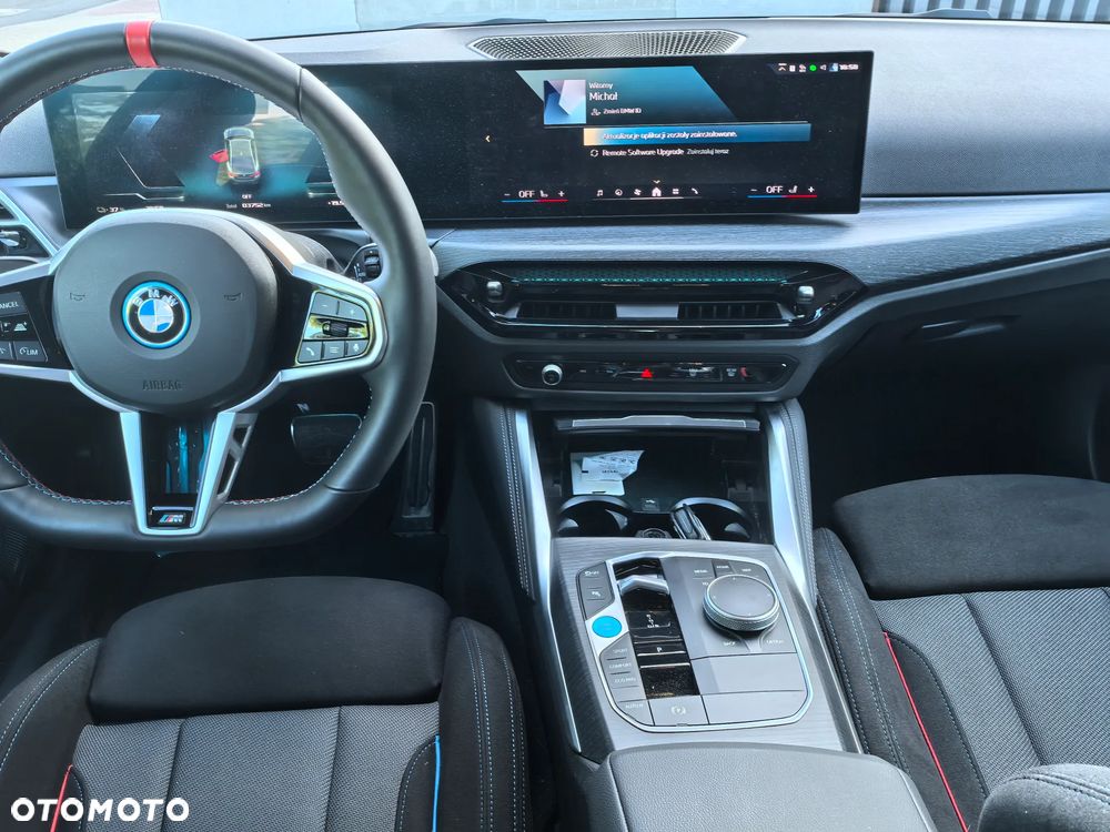 BMW i4 83.9kWh M50 xDrive - 9