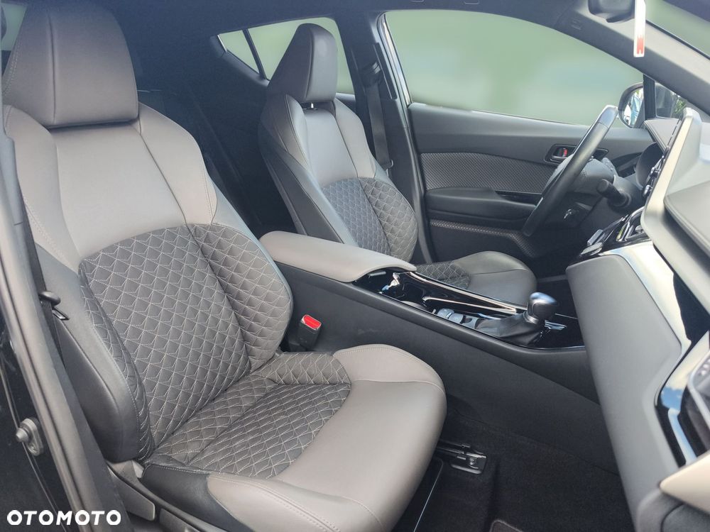 Toyota C-HR 1.8 Hybrid Executive - 11