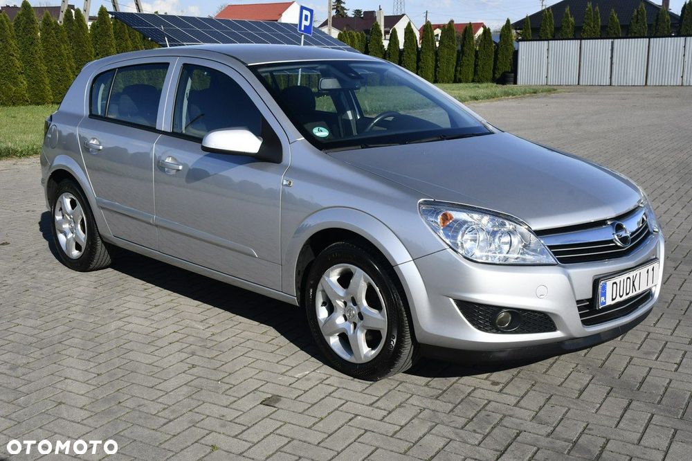 Opel Astra - 2