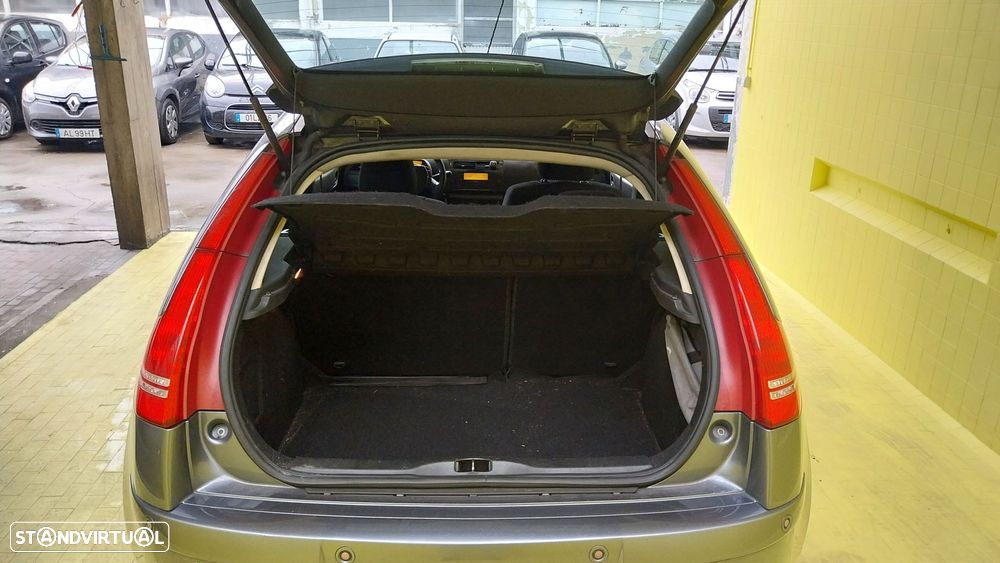 Citroën C4 1.4 16V VTR Pack - 19
