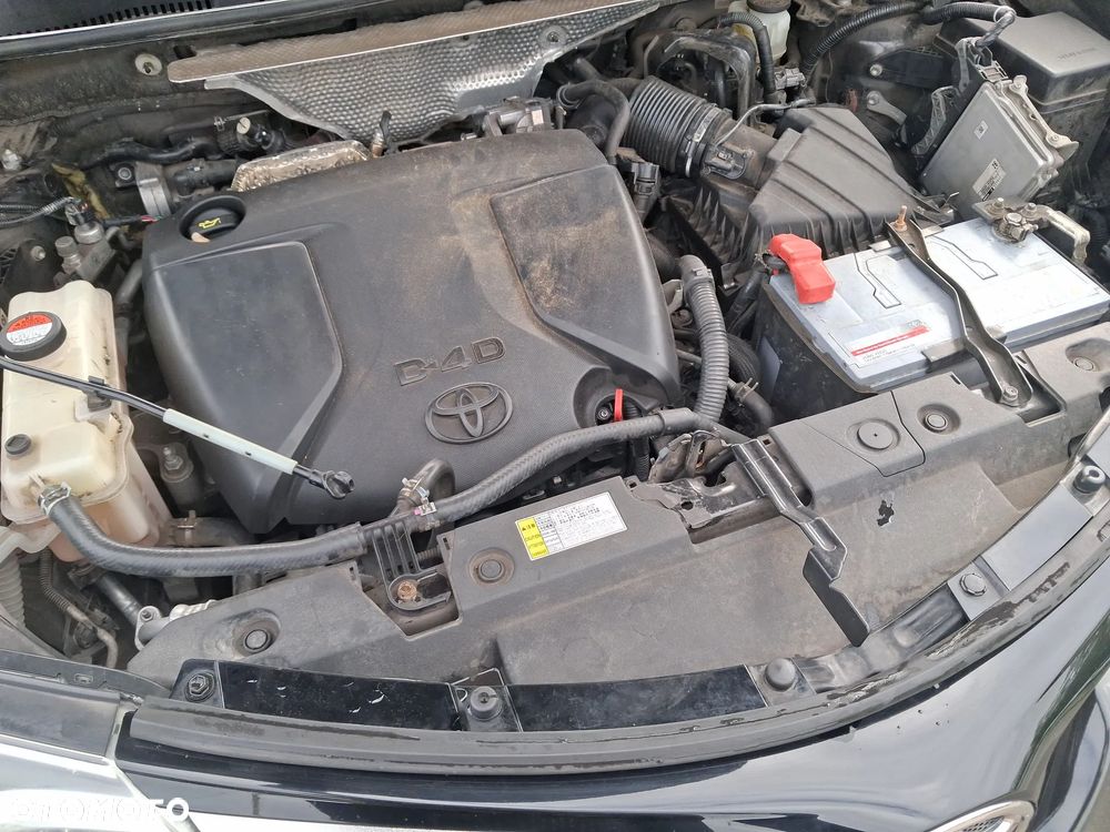 Toyota RAV4 2.0 D-4D Premium 4x2 - 31