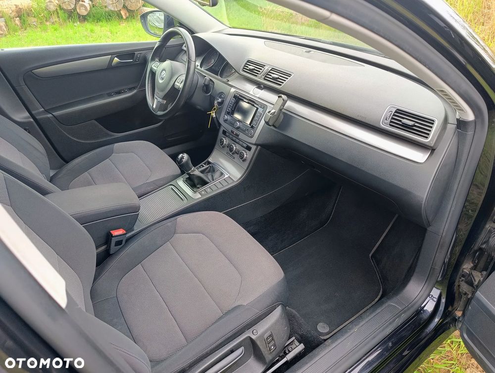 Volkswagen Passat 1.4 TSI Exclusive - 12