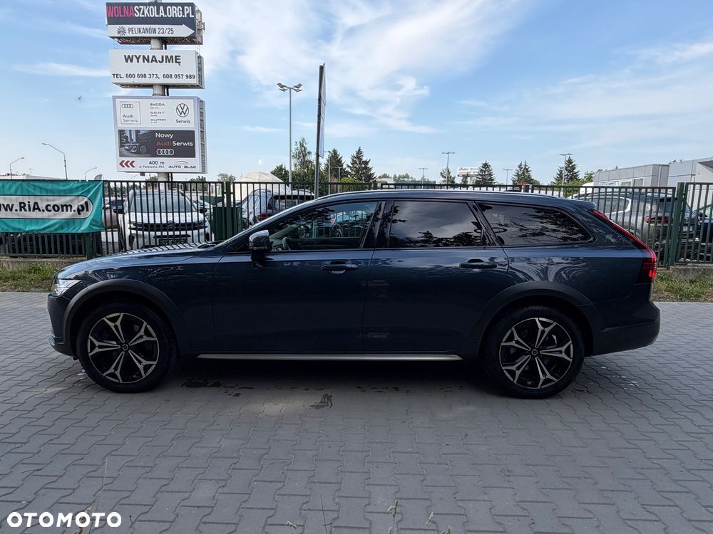 Volvo V90 Cross Country D5 AWD Pro - 11