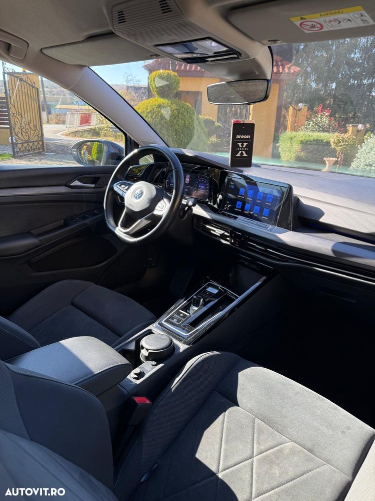 Volkswagen Golf - 2