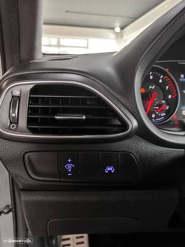 Hyundai i30 - 18