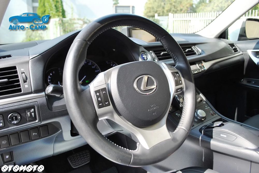 Lexus CT 200h Luxury Line - 29