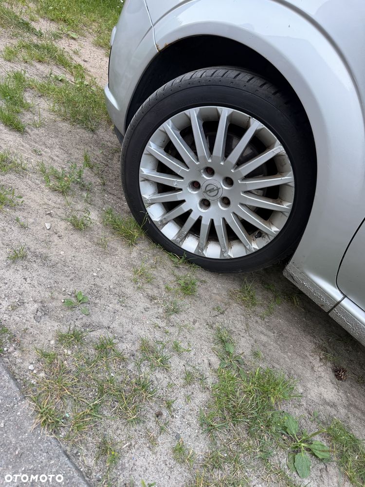 Opel Zafira - 8