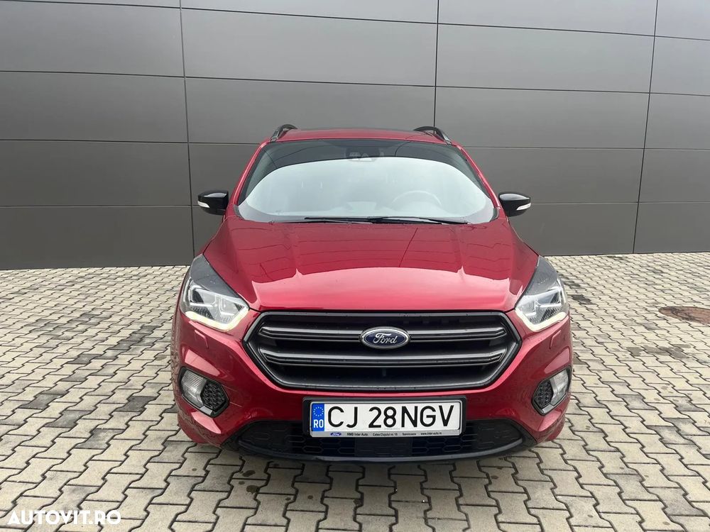 Ford Kuga 2.0 TDCi 4WD Powershift ST-Line - 3