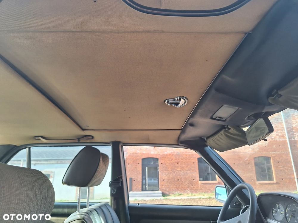 Mercedes-Benz W123 - 6