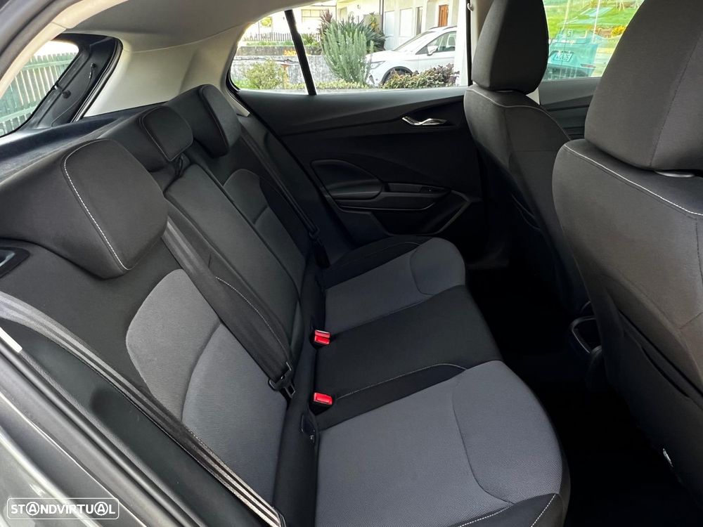 Skoda Fabia 1.0 MPI First Edition - 17