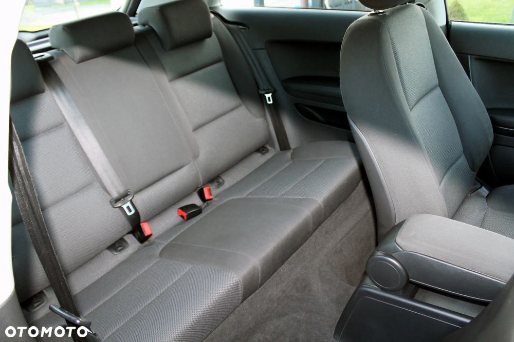 Audi A3 3-drzwiowe 2.0 TDI Ambiente - 12