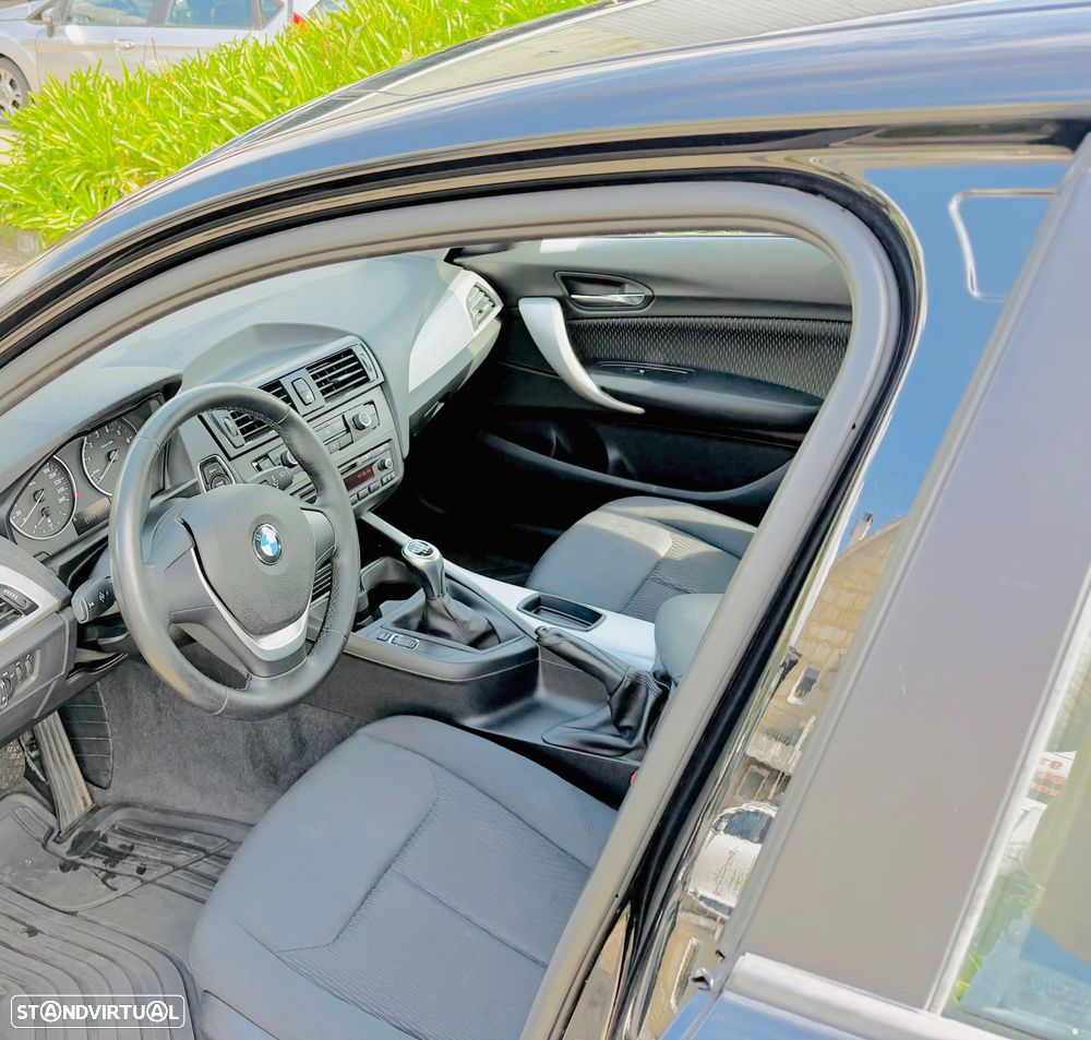 BMW 116 i Sport Line - 8