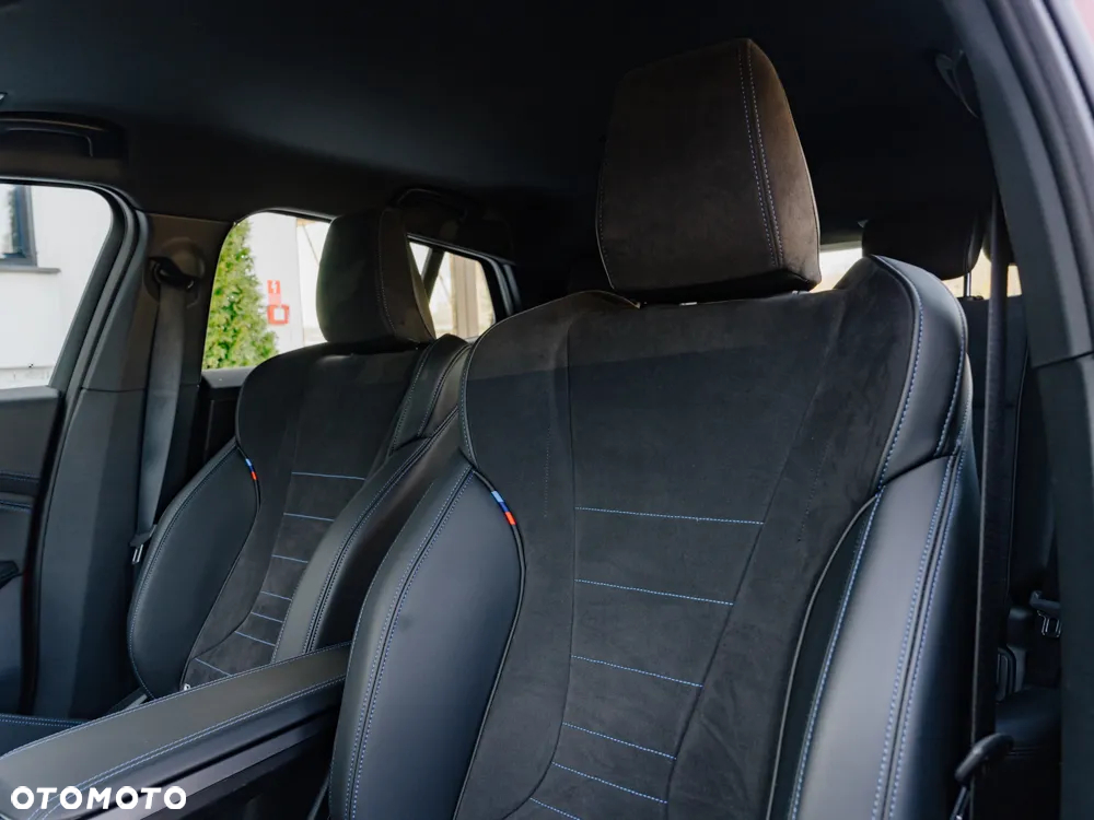 BMW iX2 eDrive20 - 12
