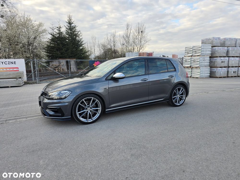 Volkswagen Golf R 4Motion (BlueMotion Technology) DSG - 7