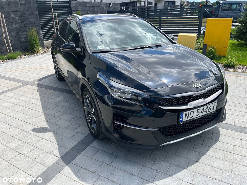 Kia XCeed 1.5 T-GDI Business Line DCT - 4