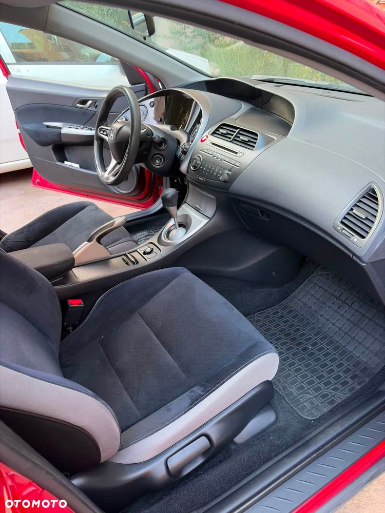 Honda Civic 1.4 Comfort - 6