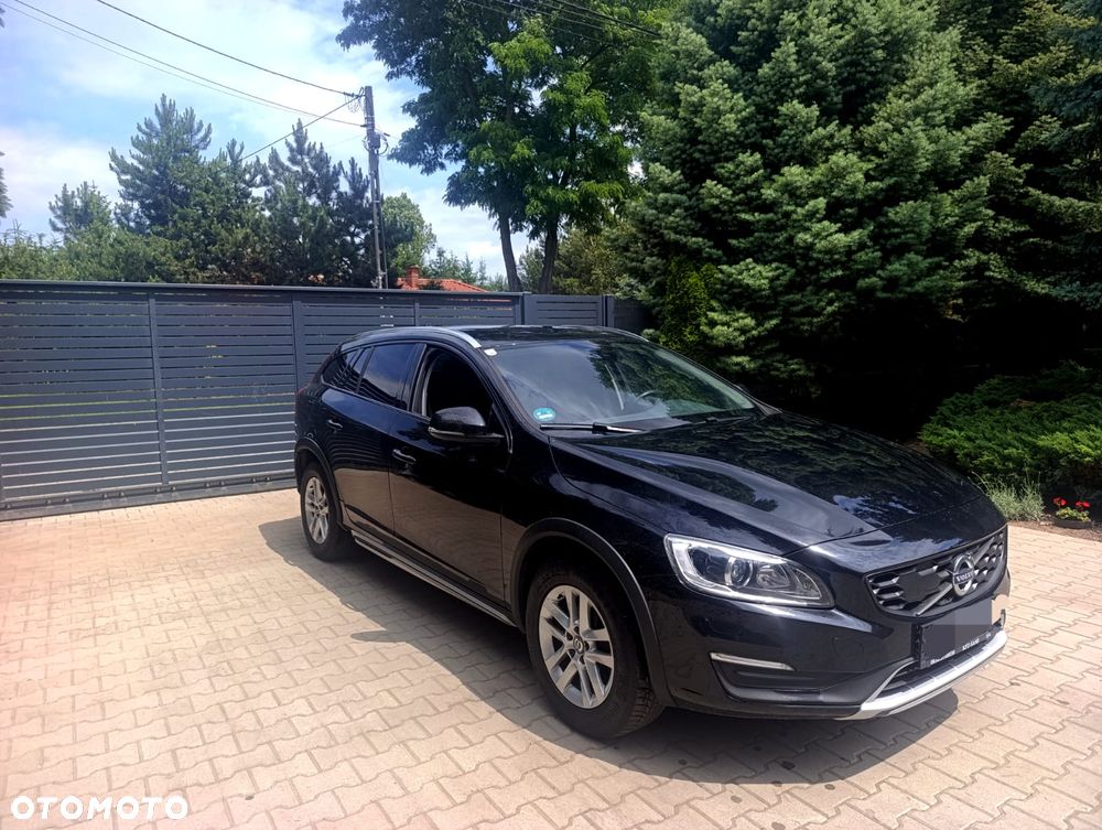 Volvo V60 Cross Country D3 Momentum - 3