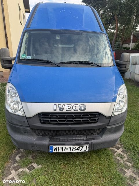 Iveco 35C21 - 1