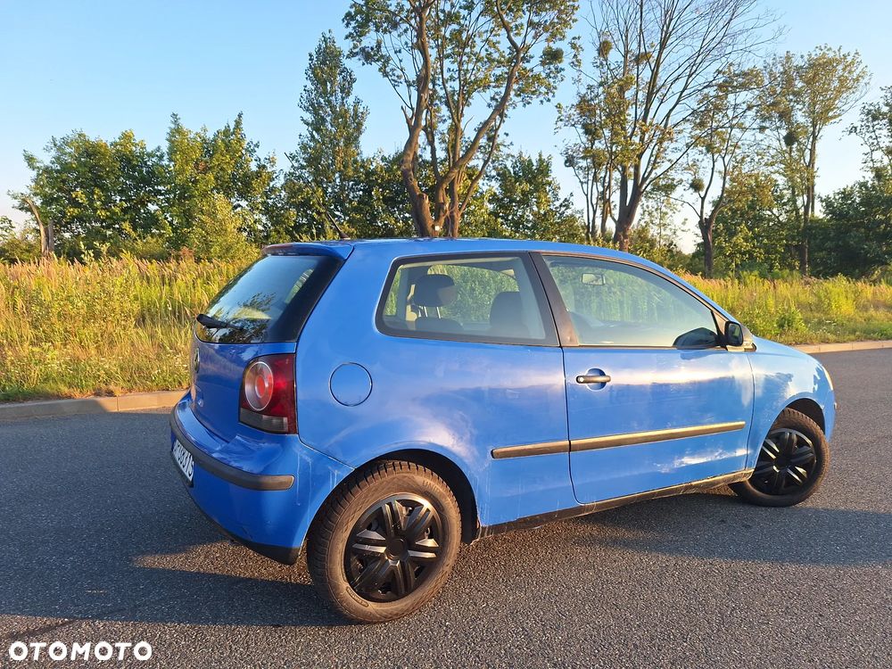 Volkswagen Polo 1.4 16V Trendline - 6