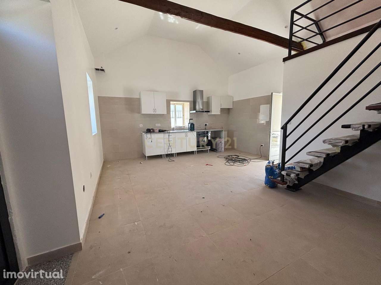 Casa de Aldeia, tipo T2 para arrendar - Grande imagem: 2/11