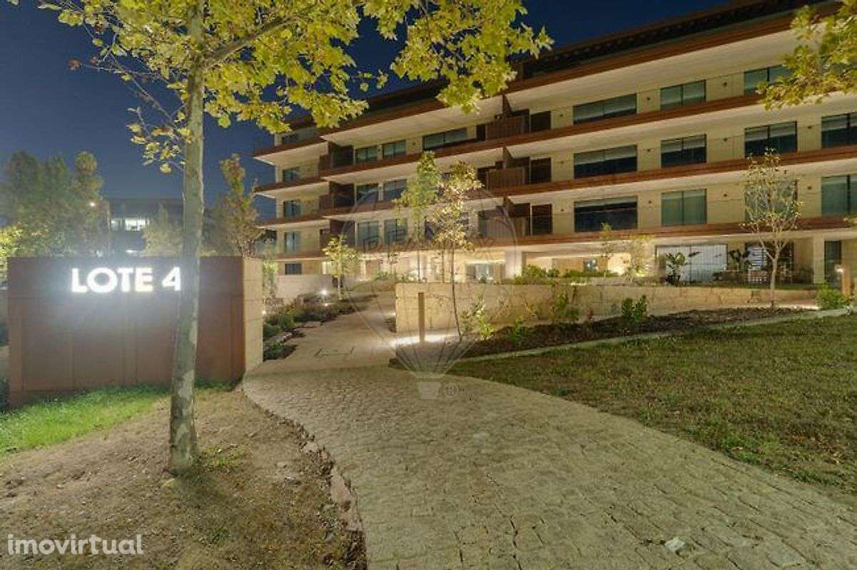 Apartamento T3 à venda em Vila Nova de Gaia - Grande imagem: 2/23