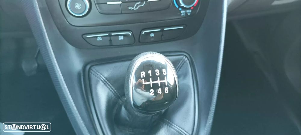 Ford transit-connect - 19