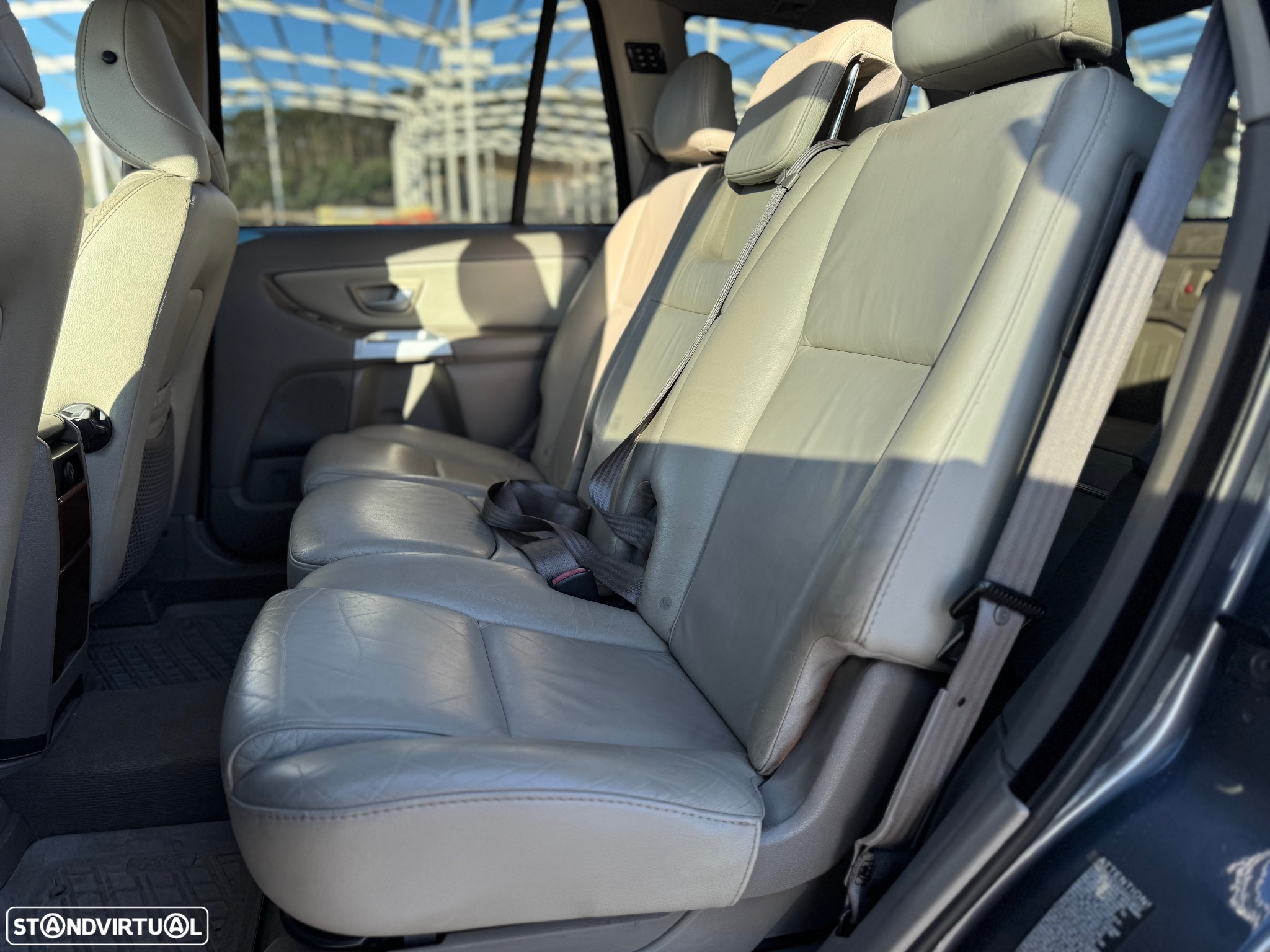 Volvo XC 90 2.4 D5 7L Executive - 12