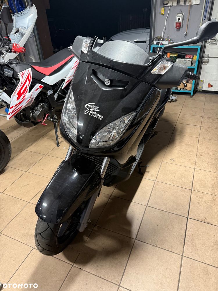 Yamaha X-max