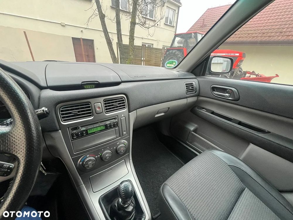 Subaru Forester 2.0X Turbo - 14