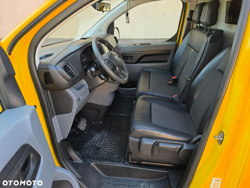 Opel Vivaro - 9