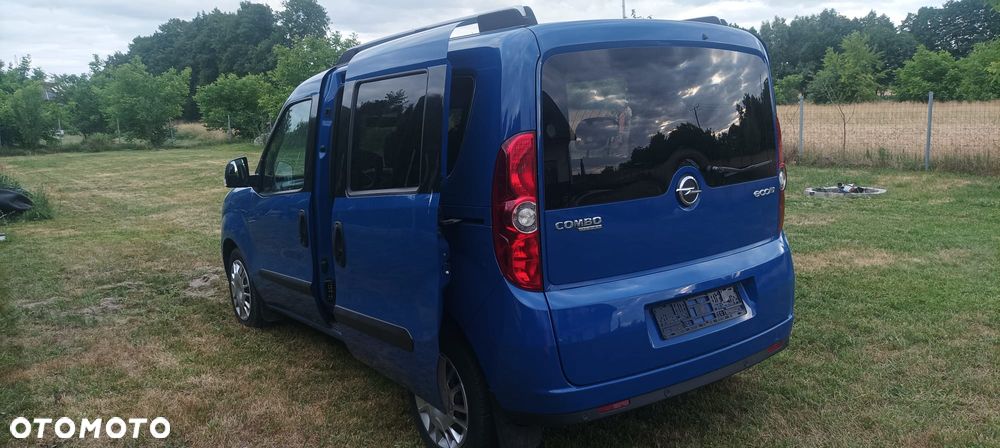 Opel Combo 1.6 CDTI Cosmo Easytronic - 16