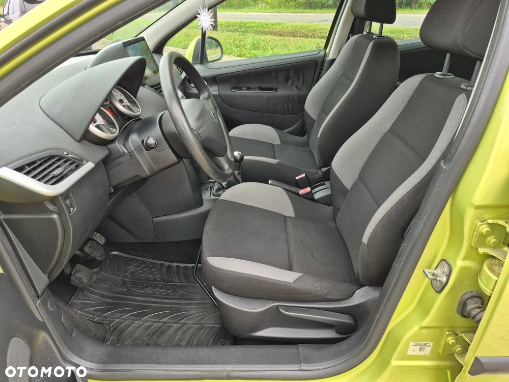 Peugeot 207 1.4 16V Sporty - 13