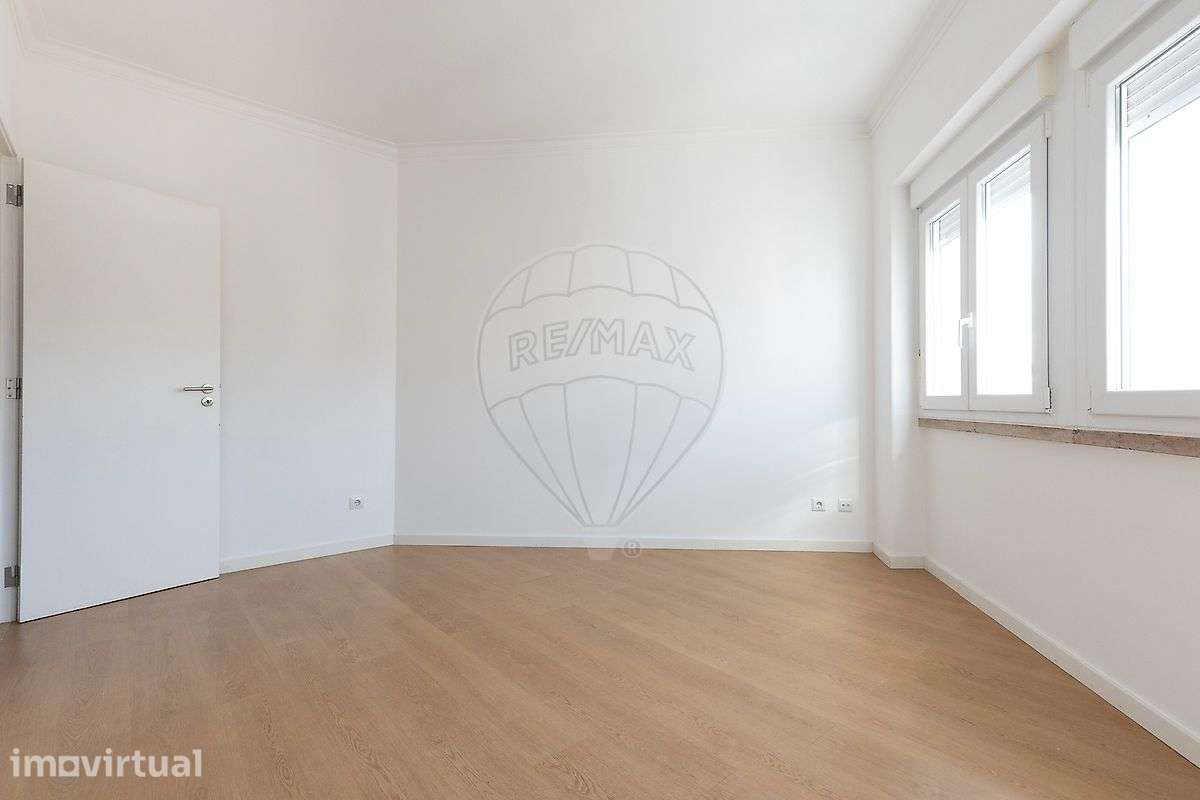 Apartamento T1 para arrendamento - Grande imagem: 4/16