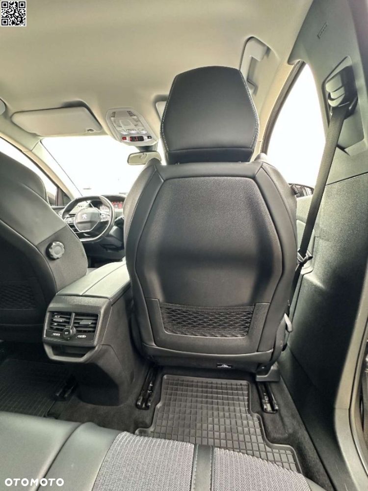 Peugeot 3008 - 27