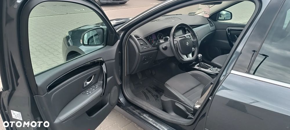 Renault Laguna 2.0 Bose Edition - 11