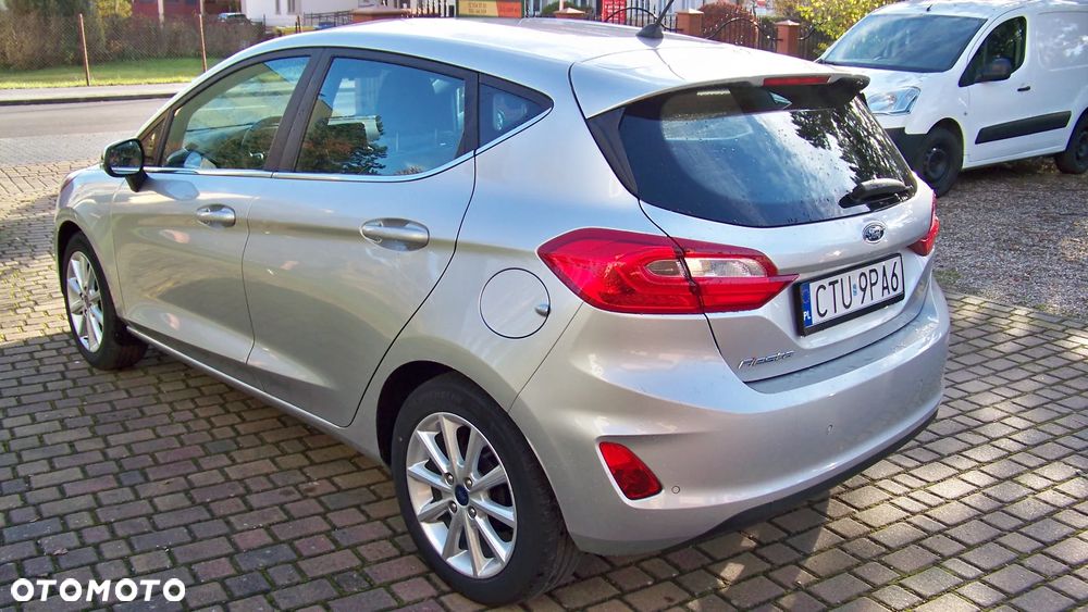 Ford Fiesta 1.1 S&S TITANIUM - 6