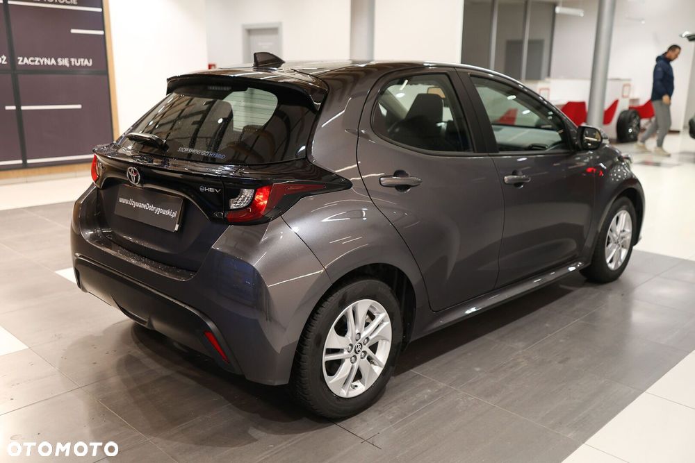 Toyota Yaris - 13