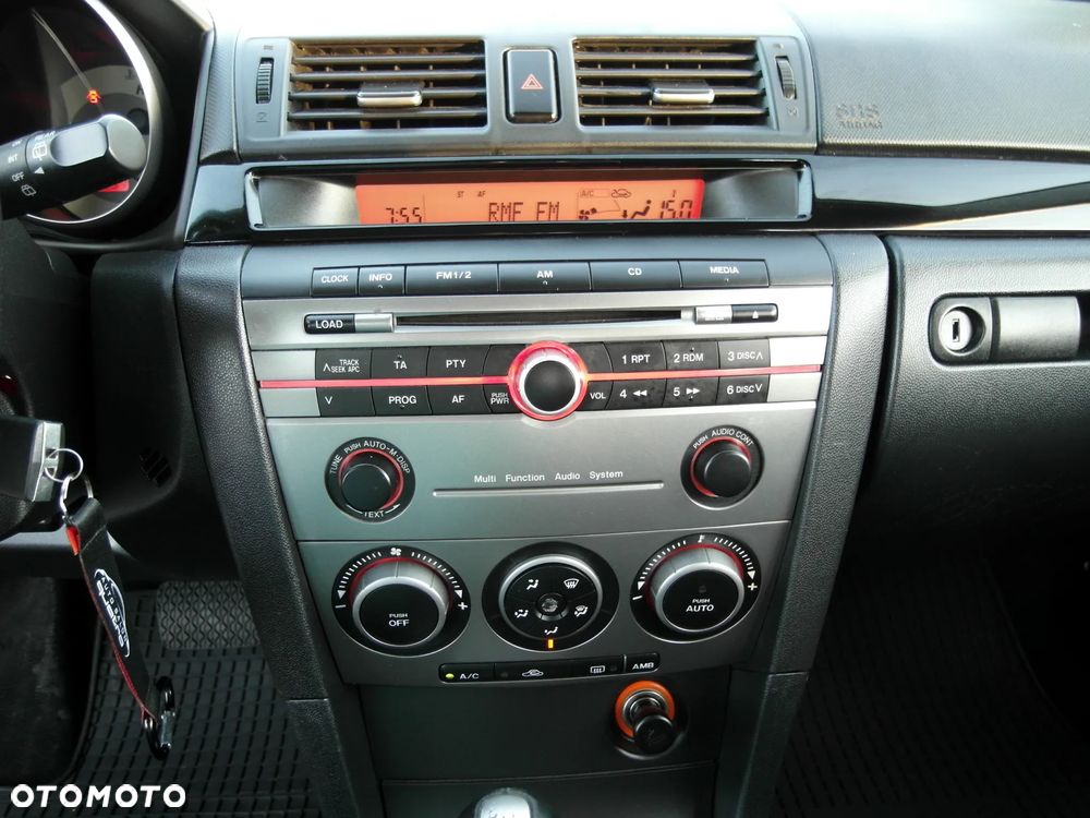 Mazda 3 1.6 Sport Exclusive - 20